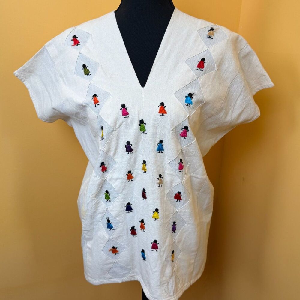 Vtg Huipil Traditional Mexican Folk Art Embroidered Little Women Boho Tunic